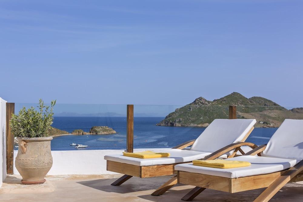 The Petra, Small Luxury Hotels Of The World Grikos Bay  エクステリア 写真